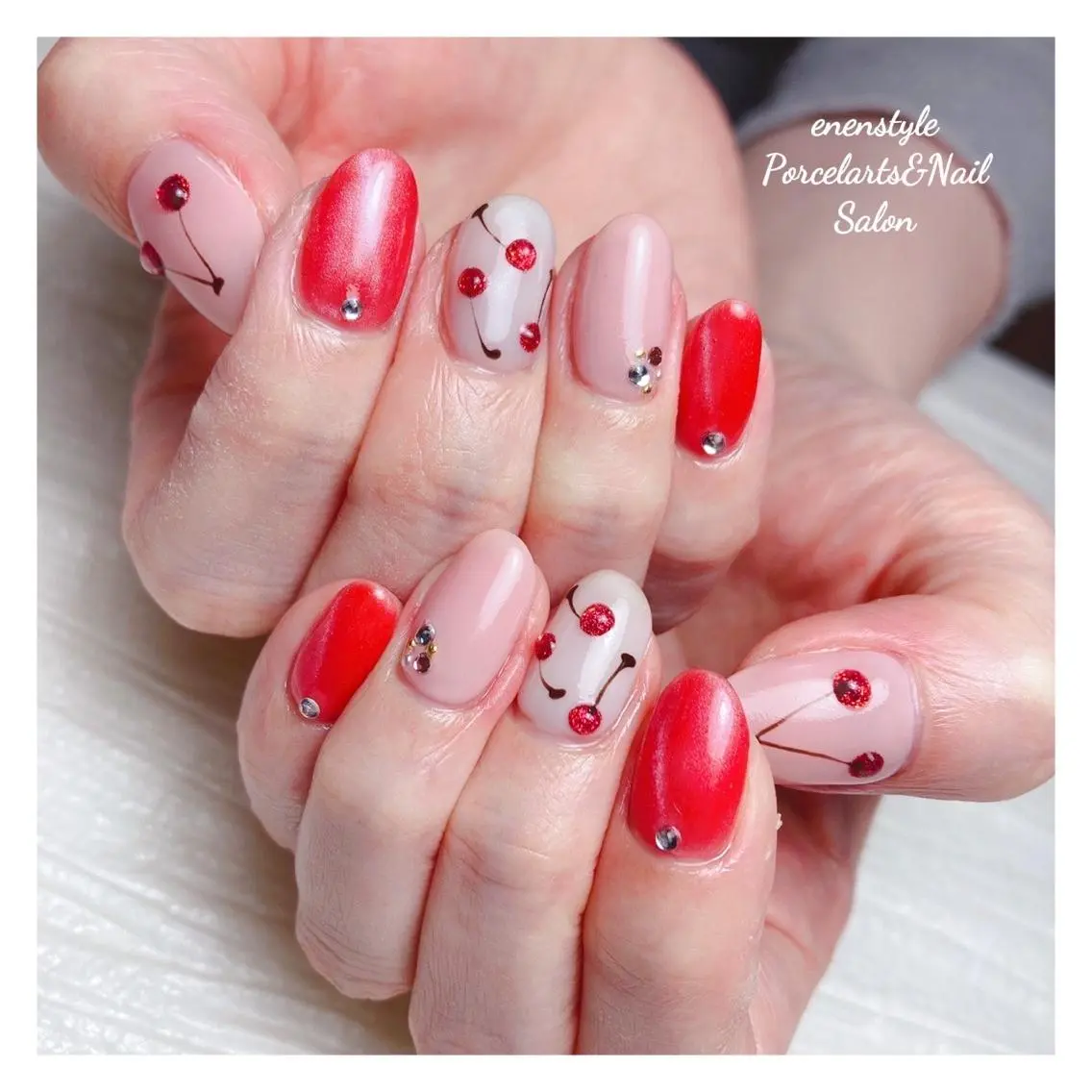 ミディアム ネイル 🐾enen style 🐾のネイルデザイン