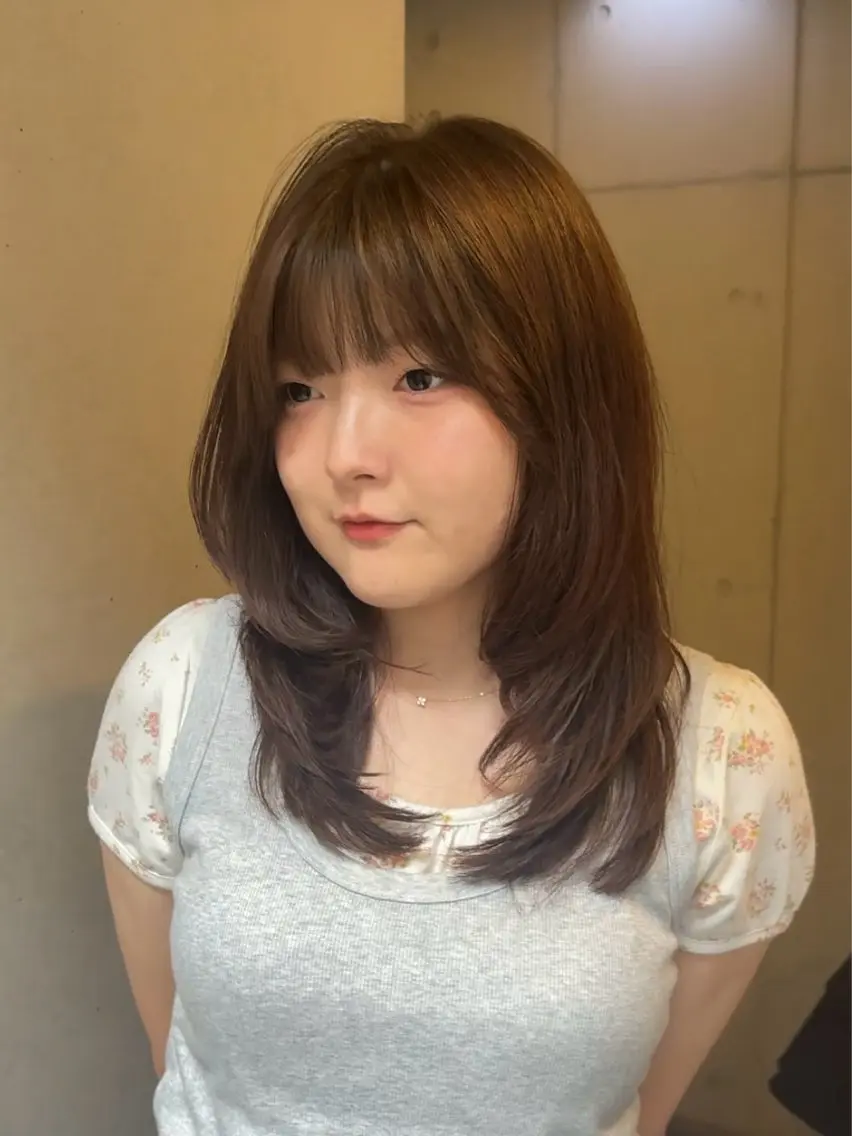 ミディアム カラー カット ヘアカラー トリートメント 韓国レイヤー/透明感 カラー/RIN🎀のヘアスタイル