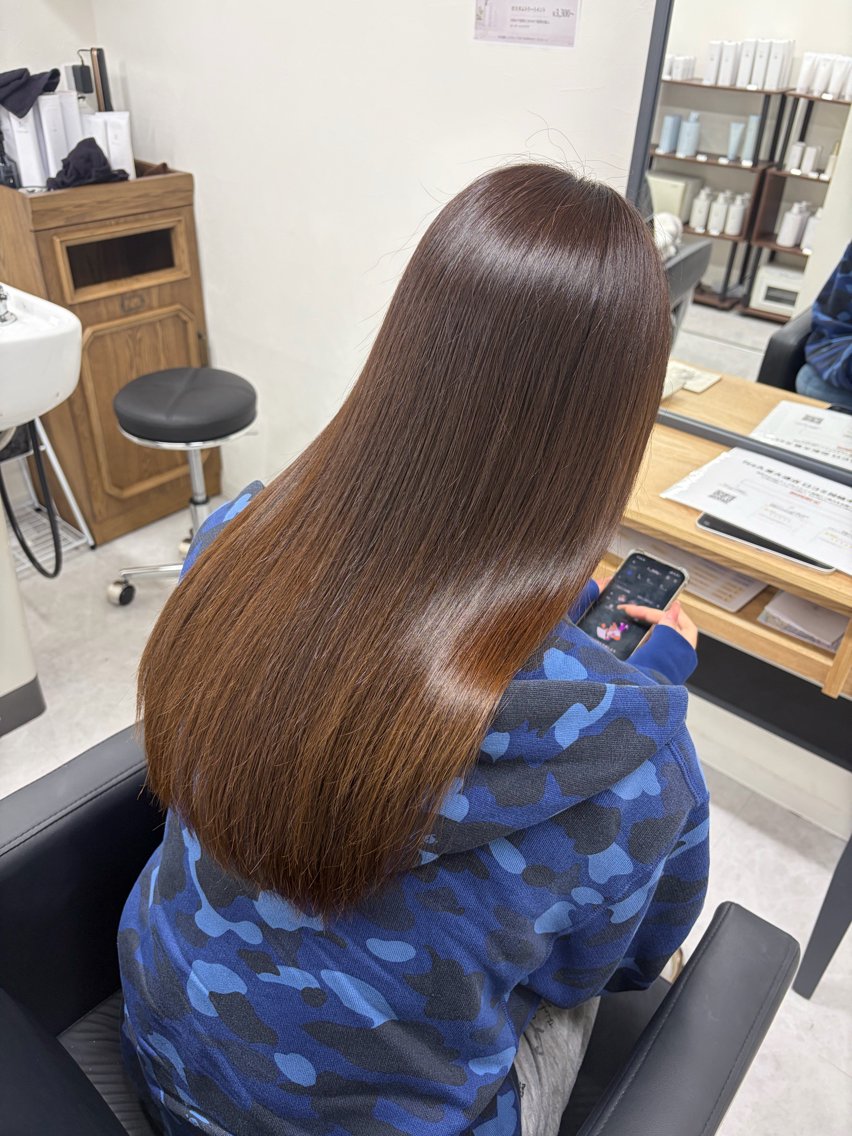 ミディアム トリートメント fee久屋大通店 Asakaのヘアスタイル