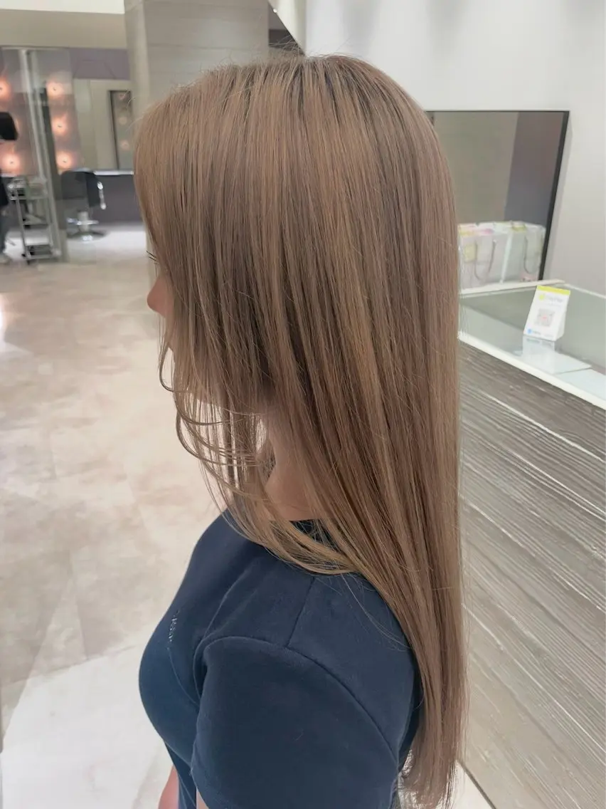 ロング 顔まわりレイヤー 顔周りカット レイヤーカット .⋆⟡💖 Marin💖⟡⋆.のヘアスタイル