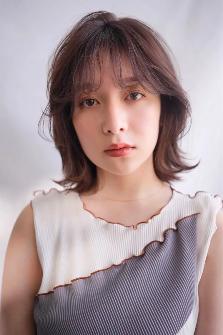 ミディアム カラー 透明感カラー 🪐透明感カラー/ カワクボ モネのヘアスタイル