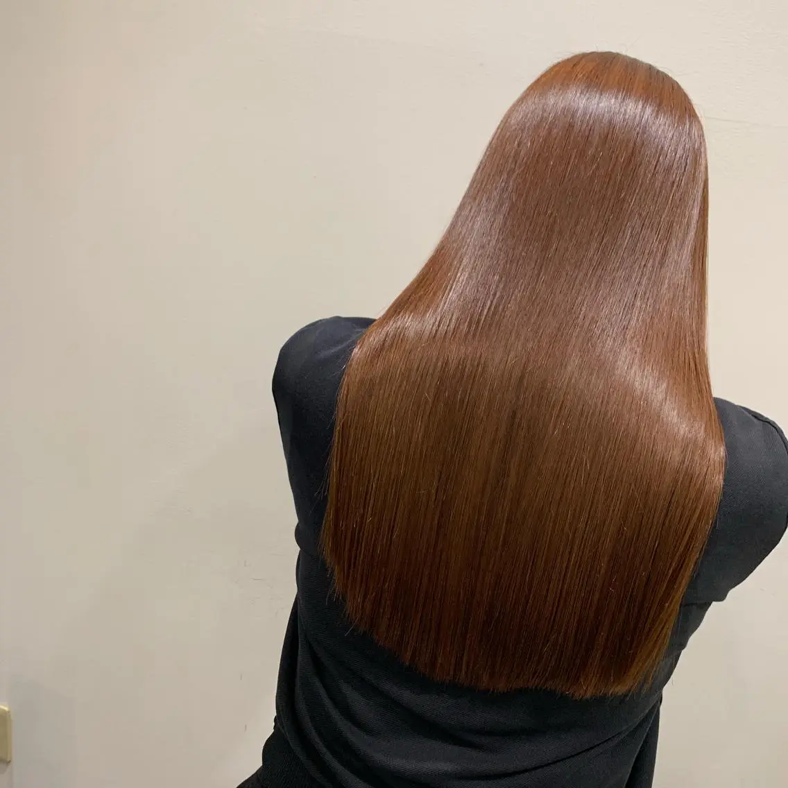 ロング カラー 髪質改善 トリートメント 伊藤 陽のヘアスタイル