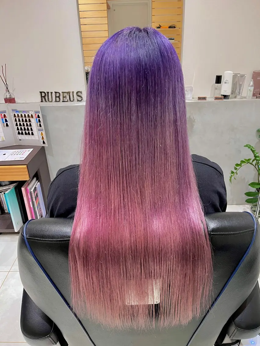 ロング カラー グラデーションカラー ハイトーンカラー ヘアカラー トリートメント ✨髪質改善🎨 杉本賢人のヘアスタイル