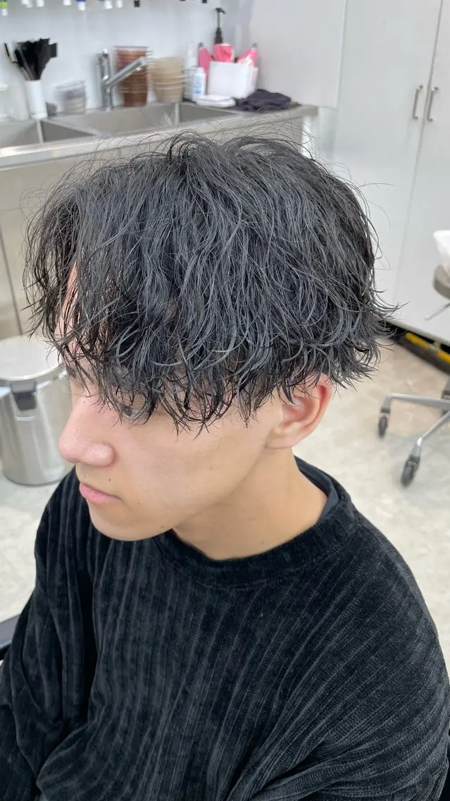 ショート パーマ 曲がる縮毛矯正 /山本千太のヘアスタイル