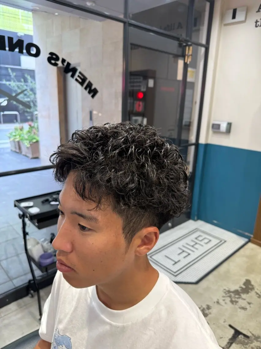 【ミニモ限定メニュー👊】メンズカット＋ピンパーマ🌀スパイキーショートの方オススメ❗️の写真