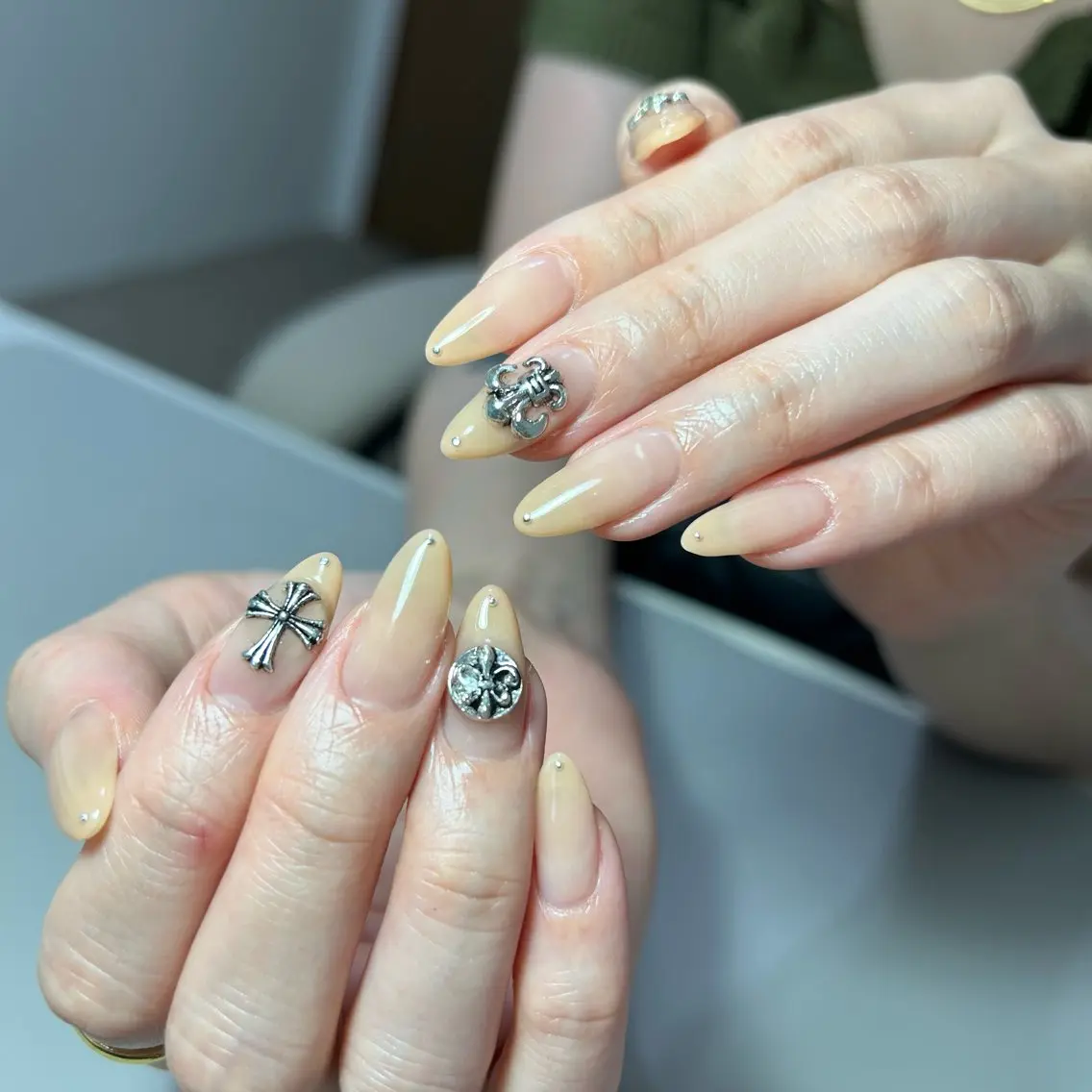 ネイル ハンドネイル nailroom‪ sb‪‪𓈒𓂂𓏸のネイルデザイン
