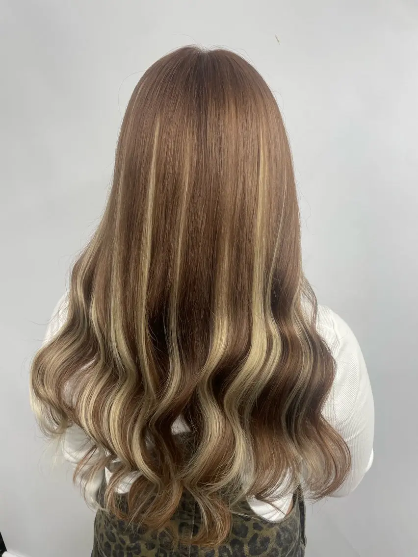 ロング エクステ 𝙃𝘼𝙍𝙐🎀 韓国×エクステのヘアスタイル