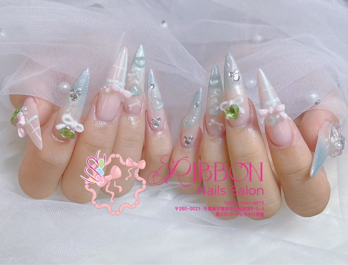 ネイル フットネイル フレンチネイル ジェルネイル マグネットネイル 持ち込み ハンドネイル Ribbonnail salonのネイルデザイン