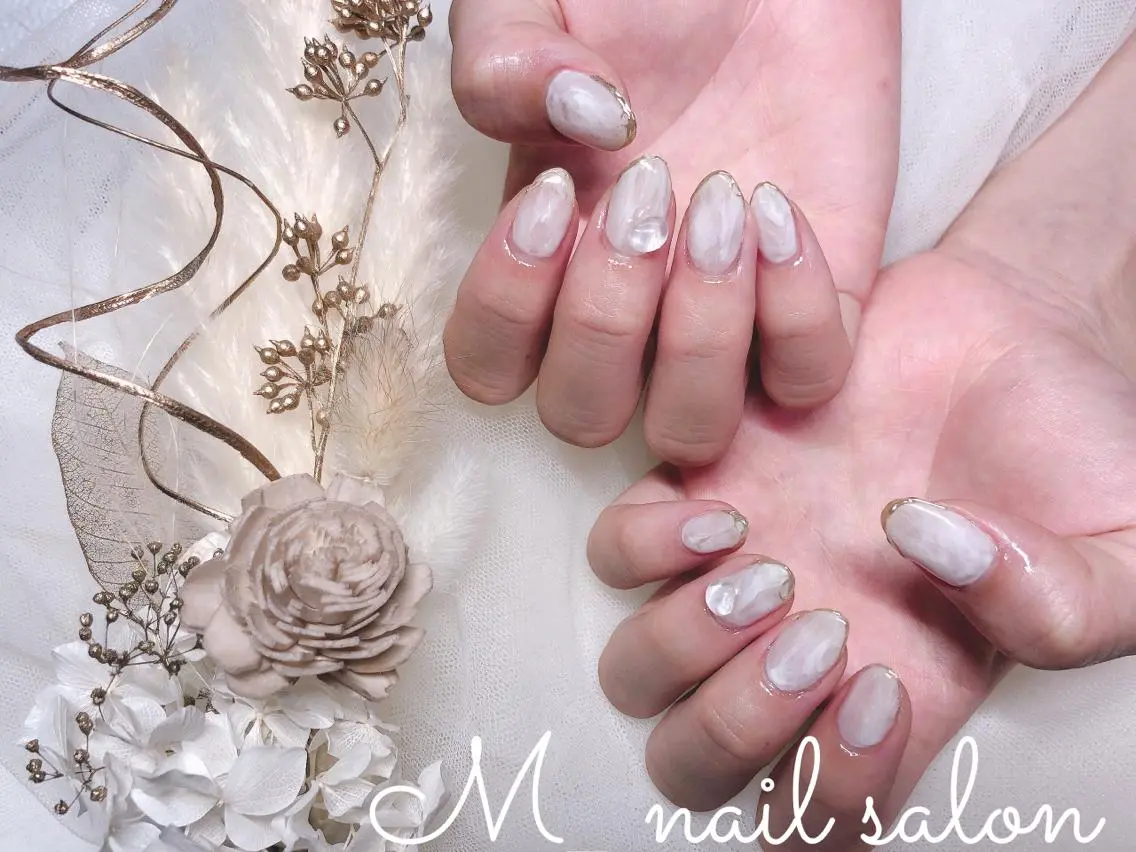 ネイル シンプルネイル M_ nail salonのネイルデザイン