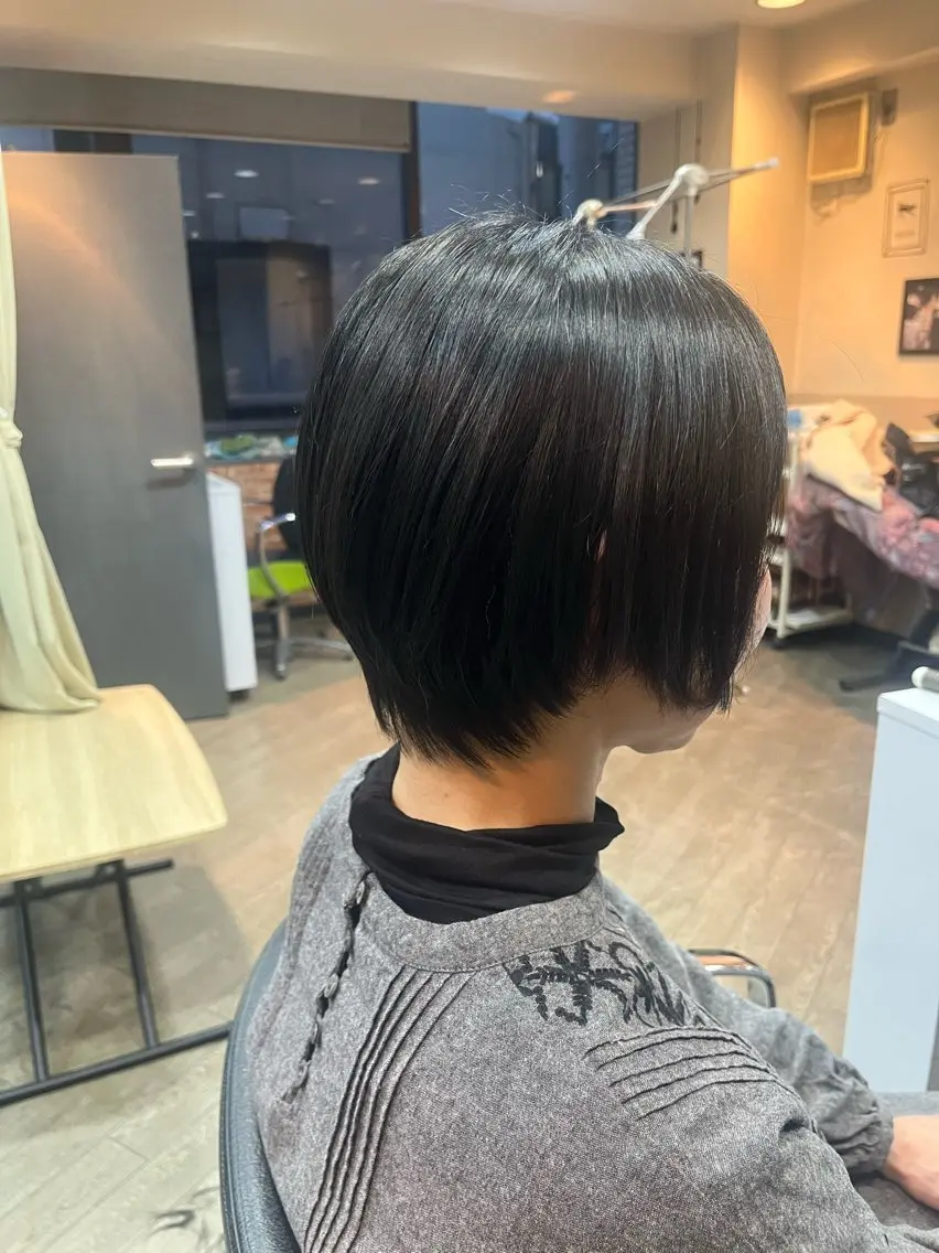 ショート も えのヘアスタイル