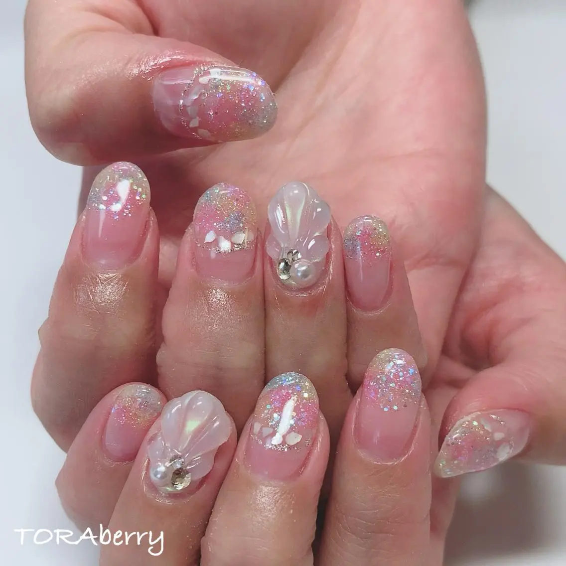 ネイル ハンドネイル ネイリスト なつみのネイルデザイン