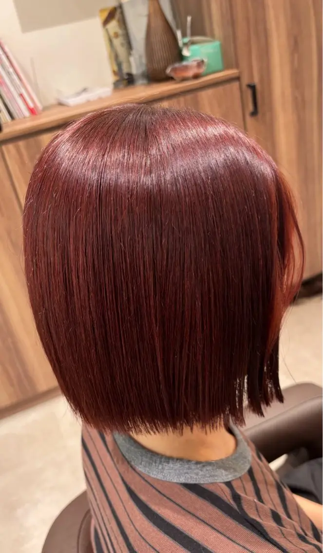 ショート カラー 山田 悠朱里のヘアスタイル