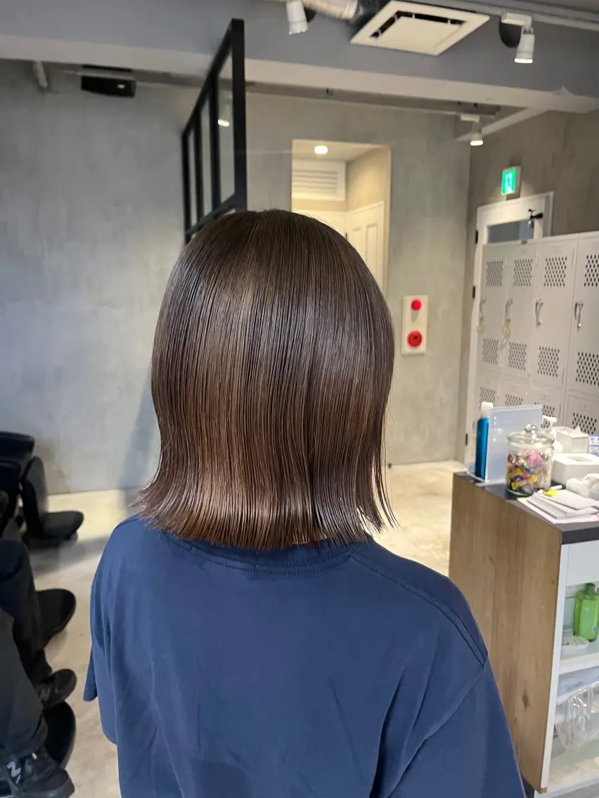ミディアム カラー ベージュカラー ブリーチ 透明感カラー ヘアカラー ちせ/ 透明感カラー /elima調布のヘアスタイル