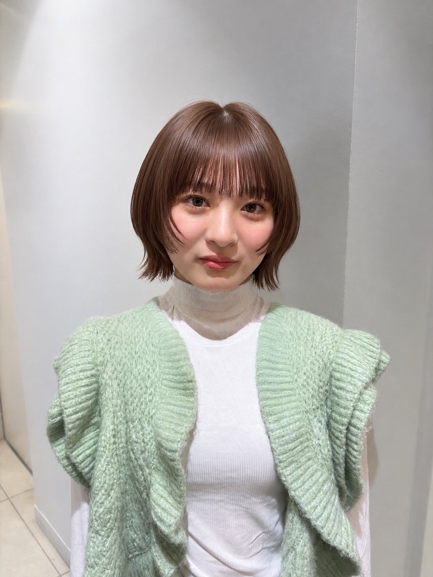 ショート すみれ🪽オリー ブ🌱レイヤーボブのヘアスタイル