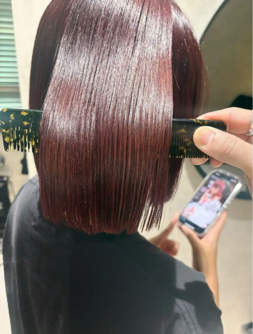 ミディアム カラー ヘアカラー トリートメント 《.Xian》 アカリ/艶髪カラーのヘアスタイル