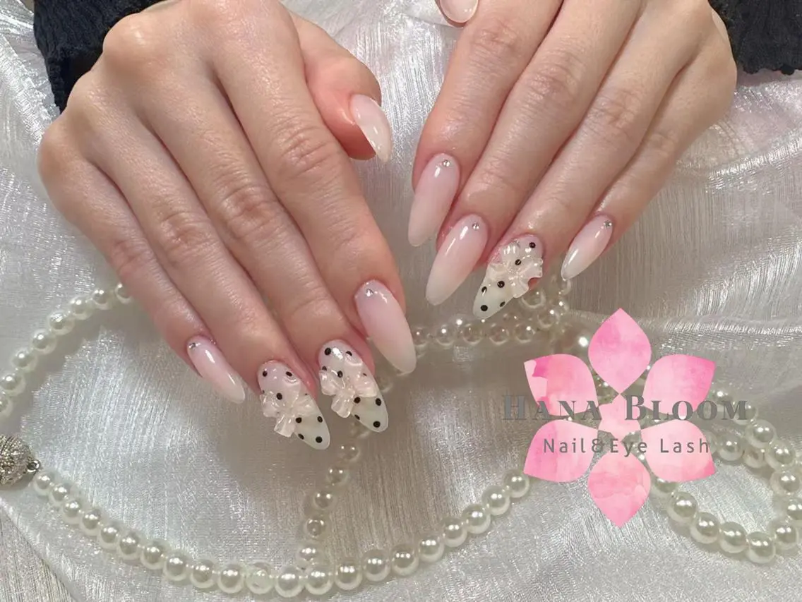 ネイル ハンドネイル ハンドケア HanaBloom 🩷ビンビンのネイルデザイン