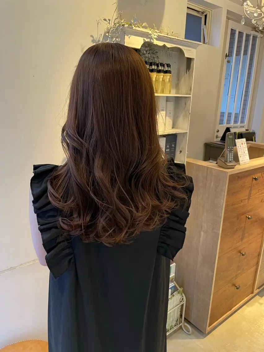 ロング カット ヘアカラー パーマ 縮毛矯正 トリートメント ヘッドスパ 北田🌟小顔レイヤー 🌟人気カラーのヘアスタイル