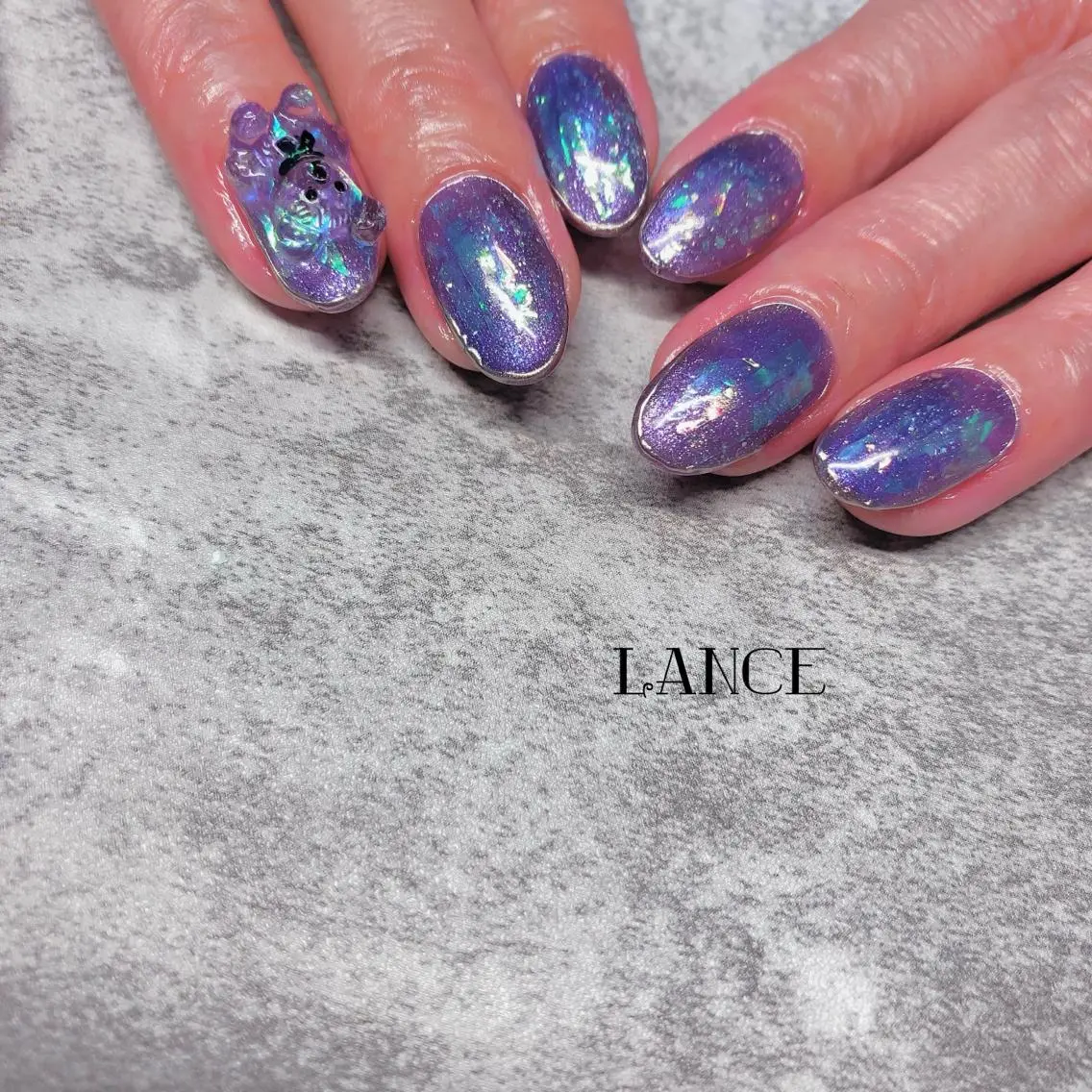 ミディアム ネイル オーロラネイル フットネイル フレンチネイル ミラーネイル ニュアンスネイル ハンドネイル Lance nailのネイルデザイン