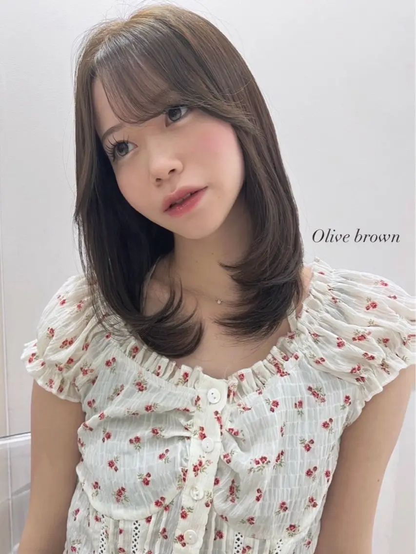 セミロング ボブ レイヤーカット ヘアカラー ツヤ髪🫧 新宿エリア✨ゆめのヘアスタイル