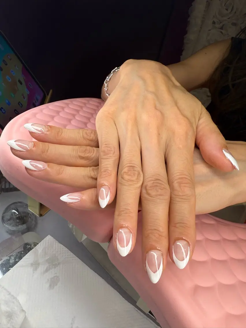 ネイル ハンドネイル ハンドケア Amys nail エミのネイルデザイン