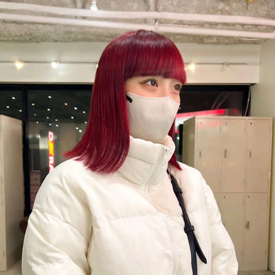 ミディアム カラー パーマ ヘアアレンジ メンズ キッズ ネイル マツエク・マツパ アイブロウ 🧨ブリーチー×ボブ レイヤー💎じゅえるのヘアスタイル