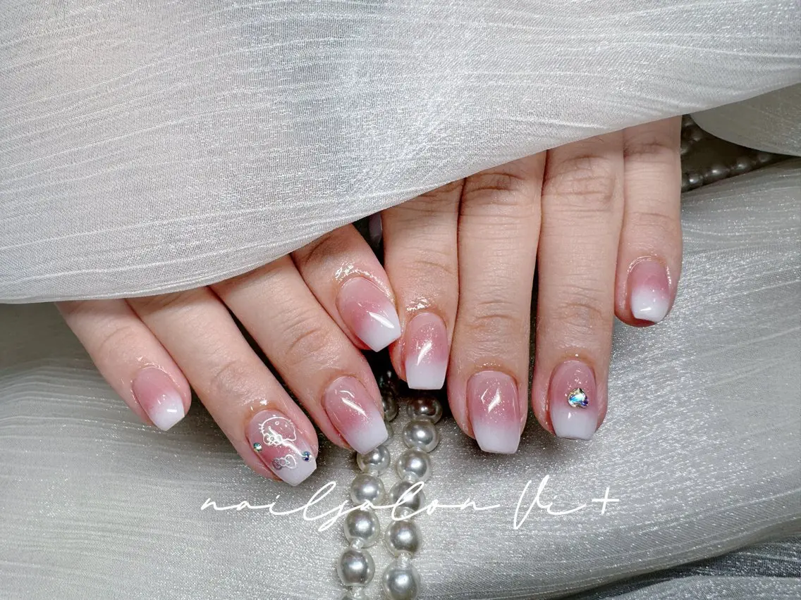 ネイル ハンドネイル ✨Nailsalon Vi+✨のネイルデザイン