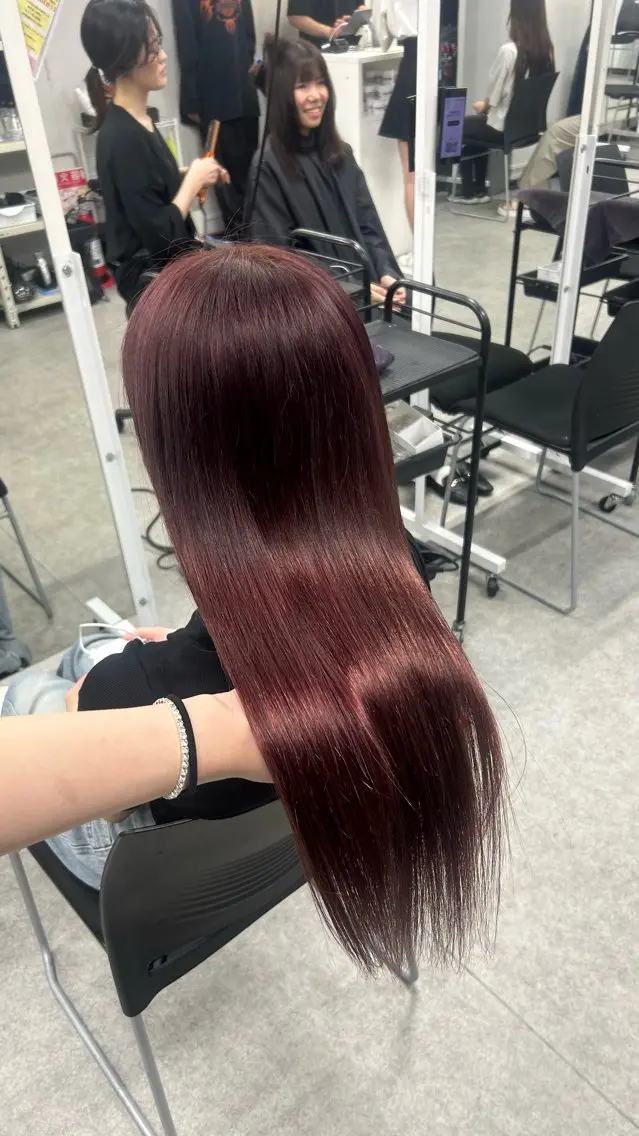 ロング カラー パーマ ヘアアレンジ メンズ キッズ カット ヘアカラー トリートメント ベージュブラウン 🎀Himari🎀のヘアスタイル