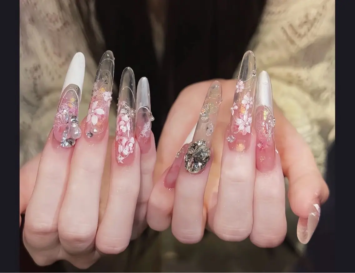 ネイル ハンドネイル Luvia Ginzaのネイルデザイン
