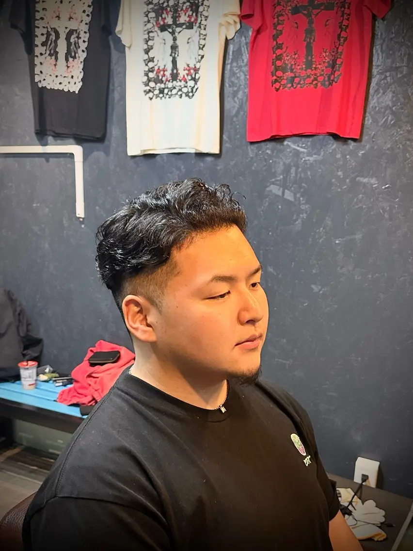 メンズ ビジネス フェードカット ツーブロック 刈り上げ SHINDOU RYUYAのヘアスタイル