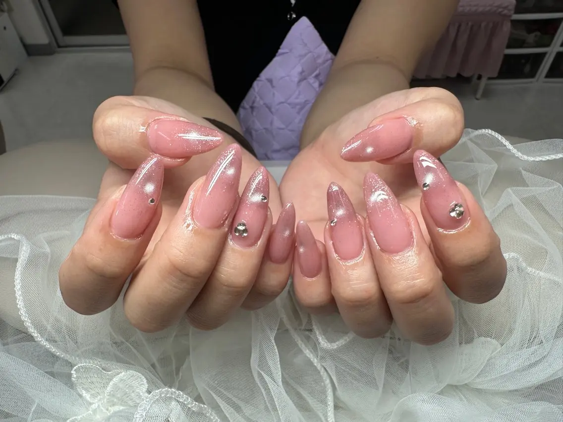 カラー 🌻KA KAのネイルデザイン