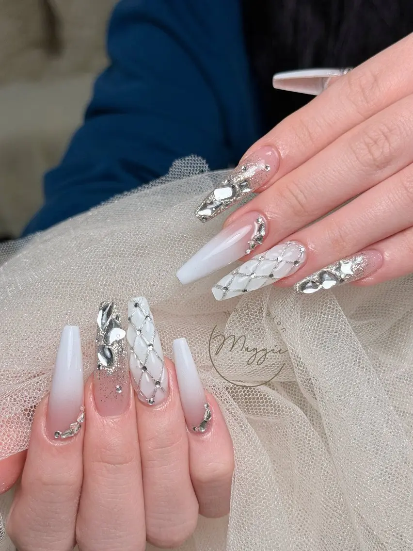 ネイル Maggie Nail🦩のネイルデザイン
