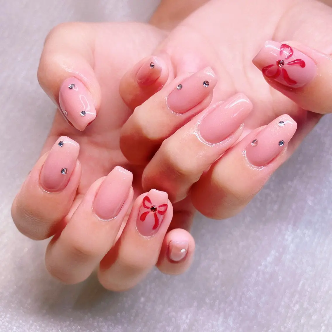ネイル 長さ出し ストーンネイル ハンドネイル Nailist suzuのネイルデザイン
