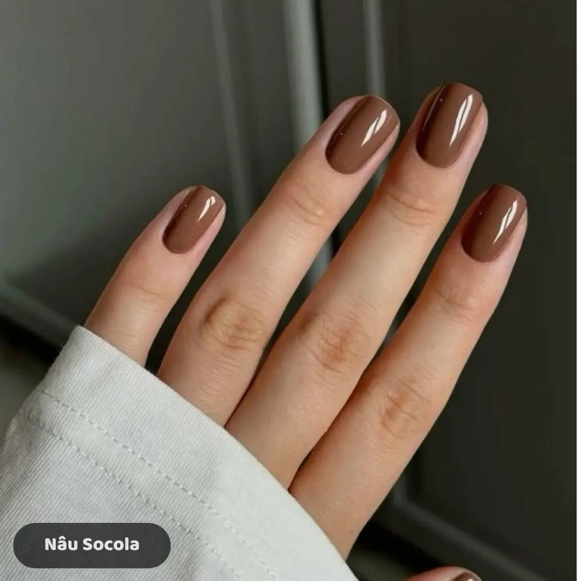 セミロング ハンドネイル Bibi nail Osakaのネイルデザイン