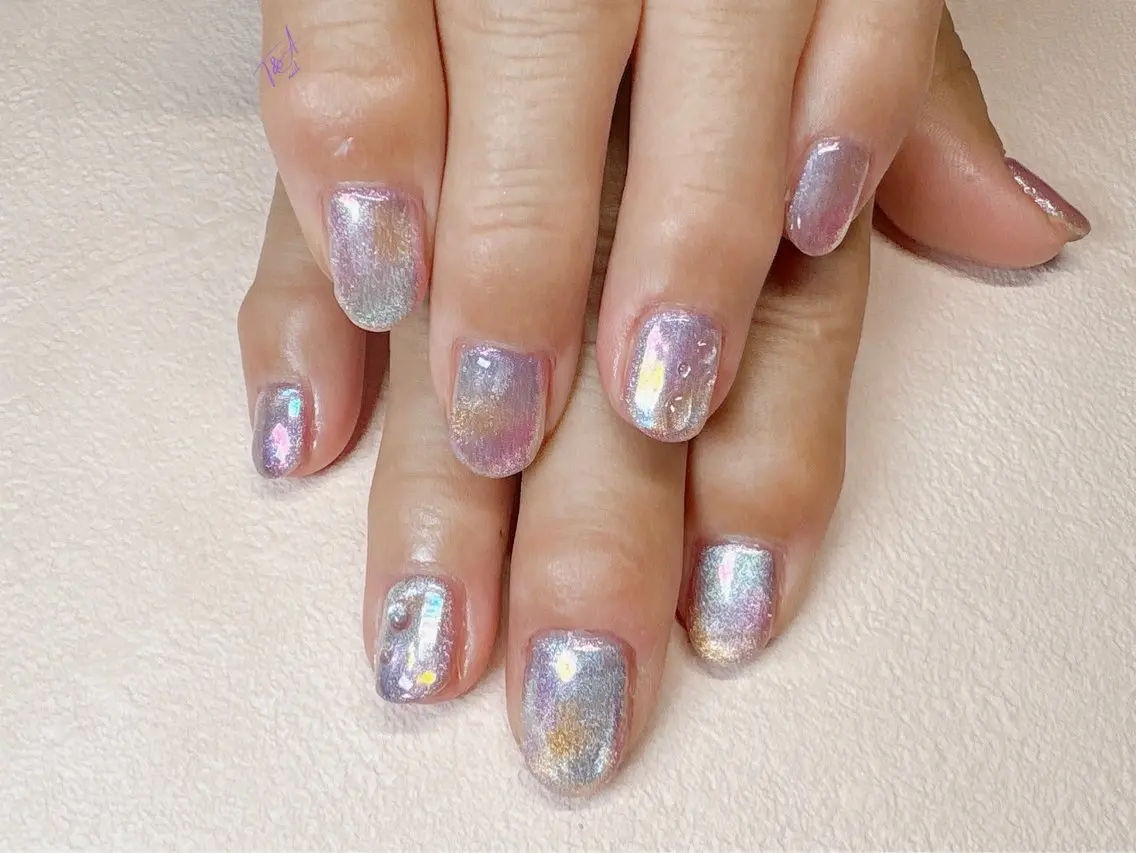 ネイル オーロラネイル ジェルネイル キラキラネイル スカルプネイル ショートネイル T&A nailのネイルデザイン