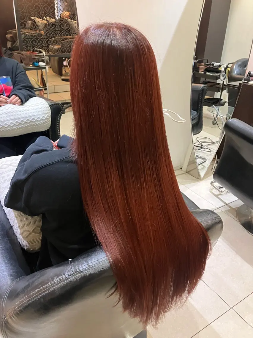 ロング カット ヘアカラー トリートメント 吉本 yoshimotoのヘアスタイル