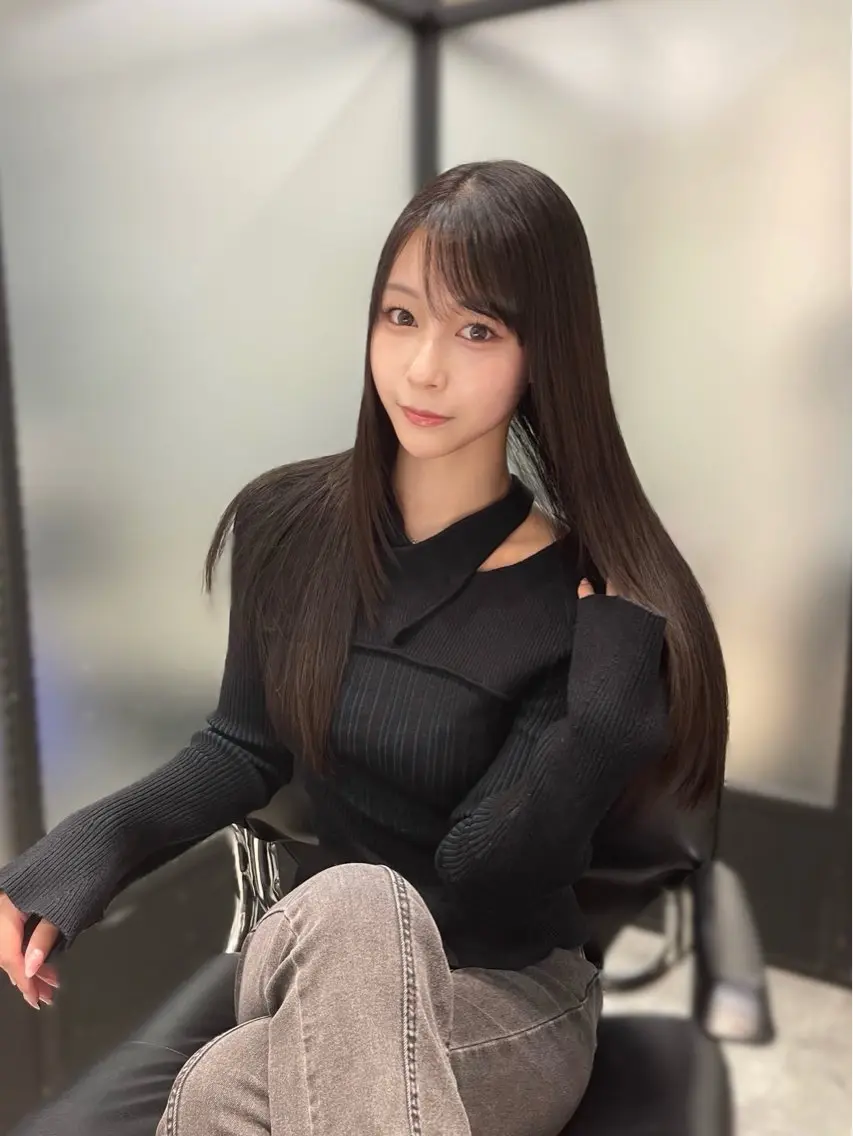 ロング 髪質改善 カット 縮毛矯正 トリートメント 韓国レイヤーカット 髪質改善▫️水野有真のヘアスタイル