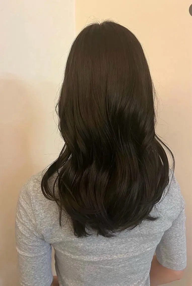 カラー 乙津 寧々のヘアスタイル