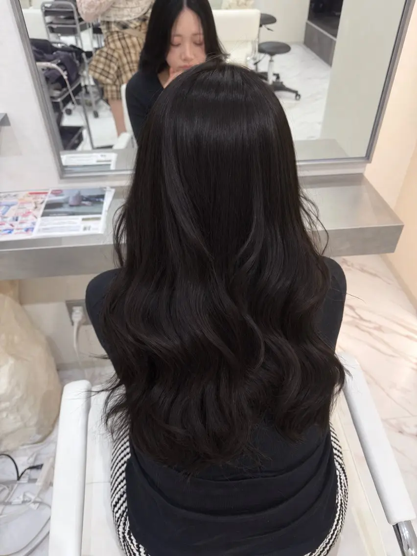 カラー 速水 星來のヘアスタイル