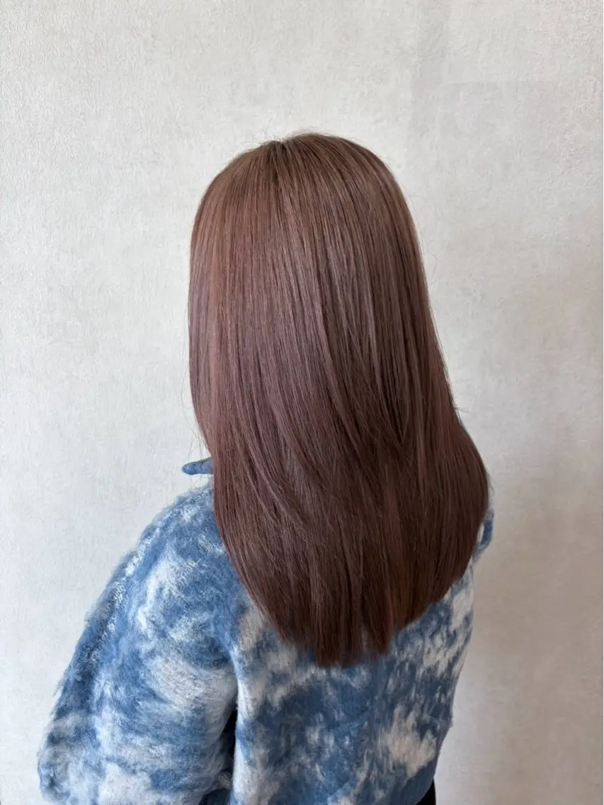 セミロング カラー 山口 留奈のヘアスタイル