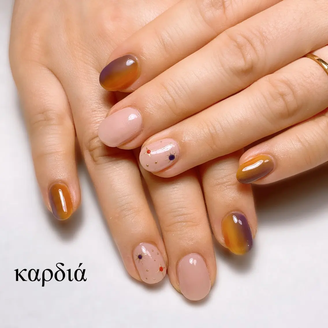 ネイル καρδιά -ｶﾙﾃﾞｨｱ-のネイルデザイン