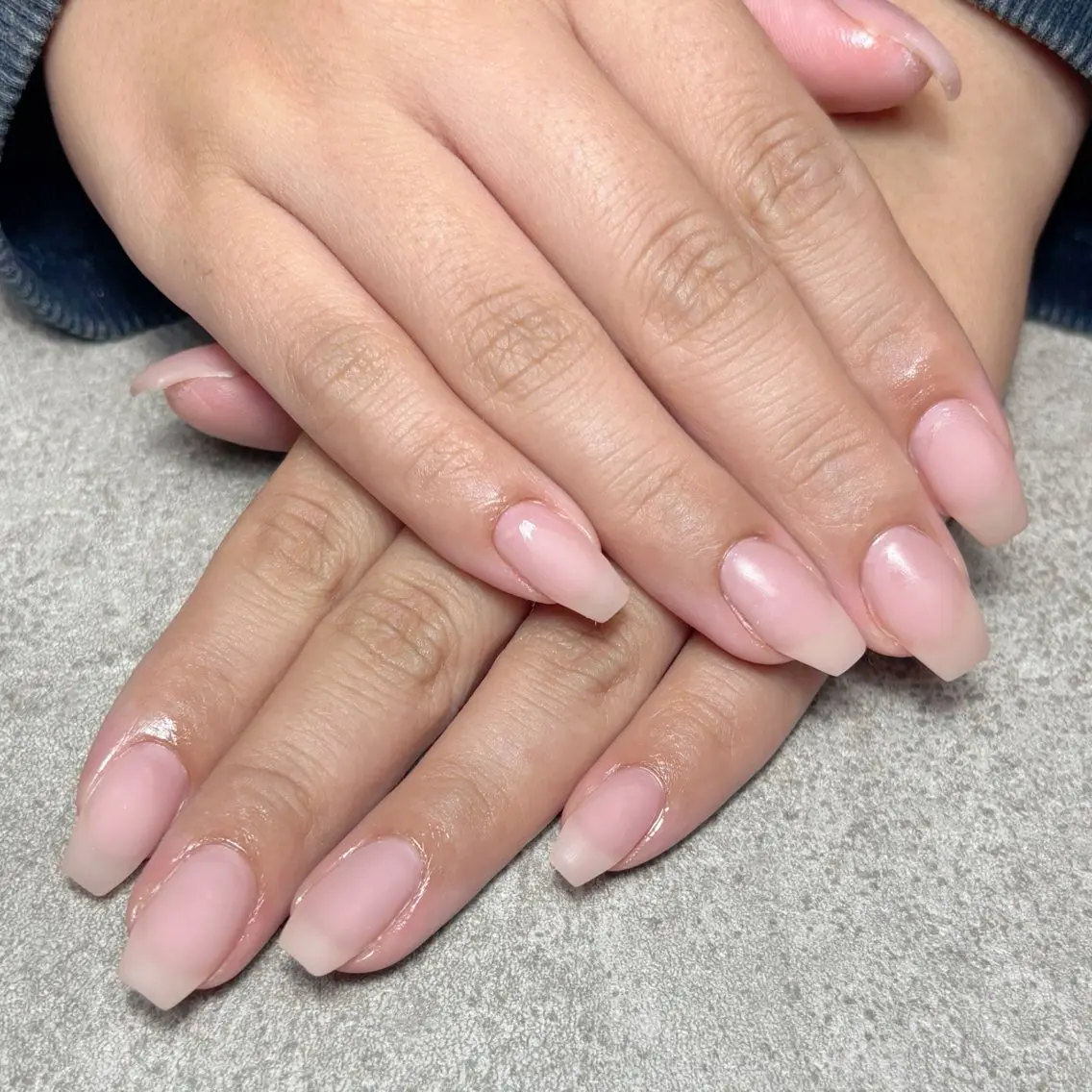 ネイル マットネイル ハンドネイル nailroom DIASOMNIAのネイルデザイン