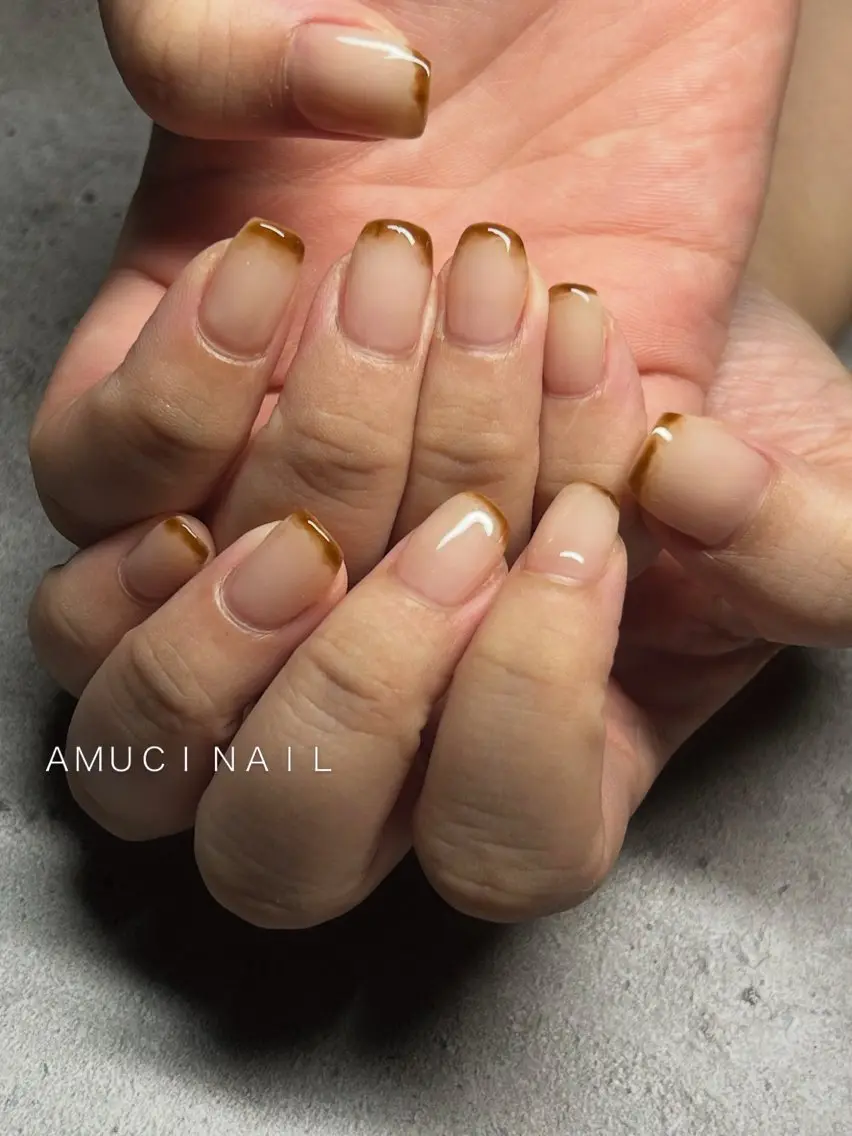 ネイル ハンドネイル AMUCI NAIL Shihomiのネイルデザイン