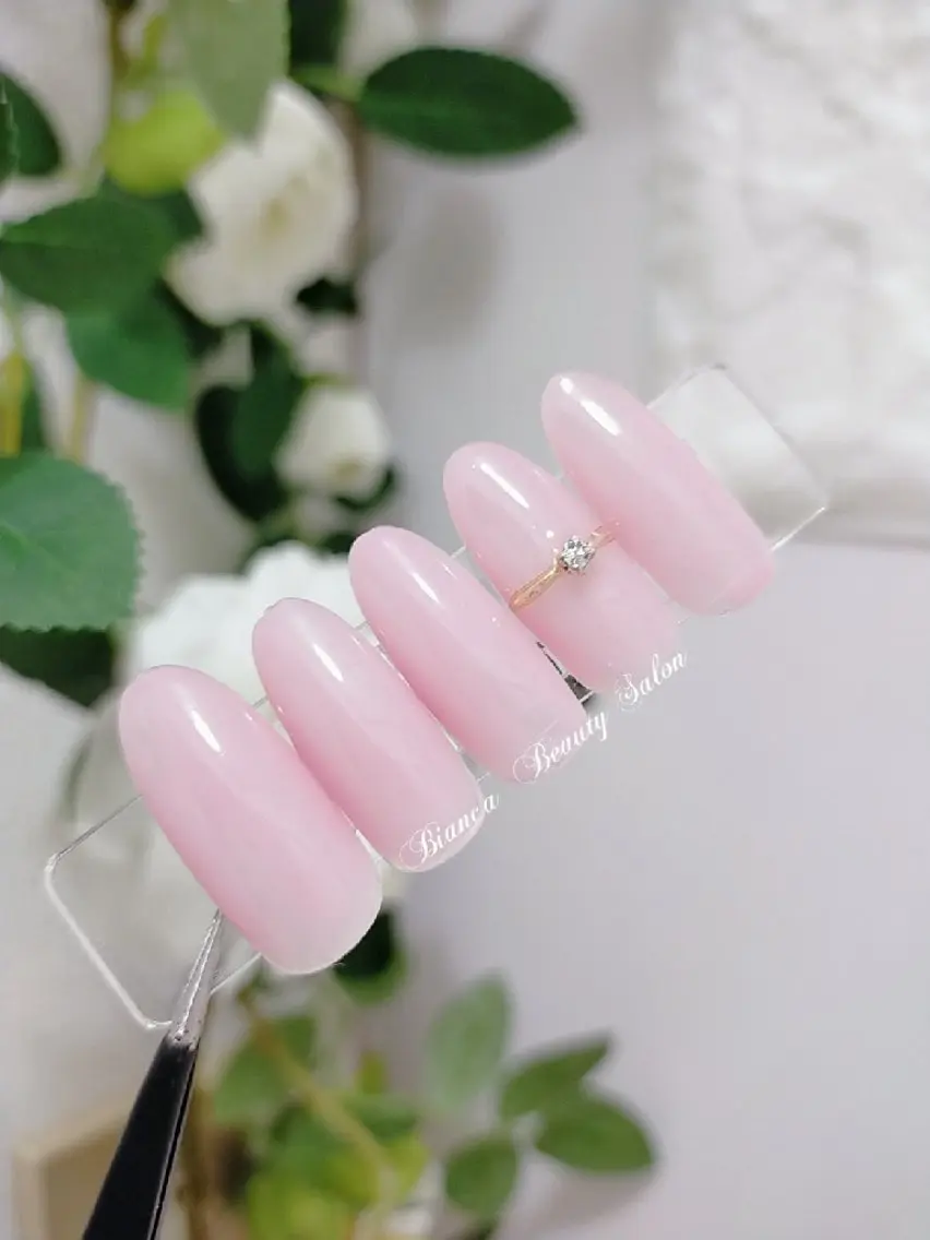 ネイル ハンドネイル ハンドケア Bianca 大山のネイルデザイン