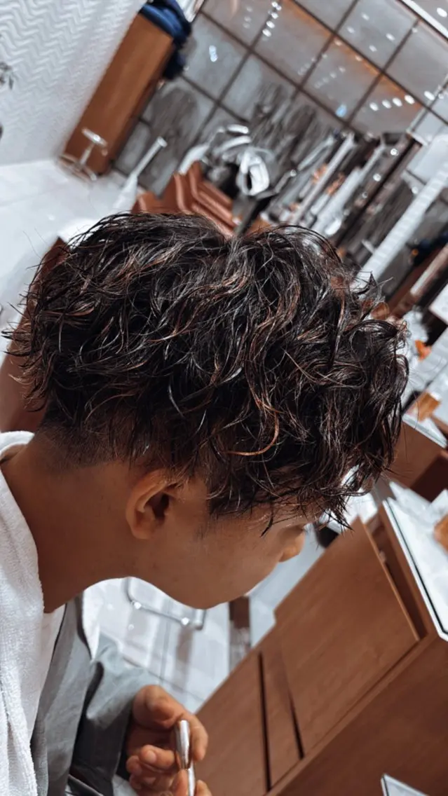 パーマ メンズ 元木 悠人のヘアスタイル