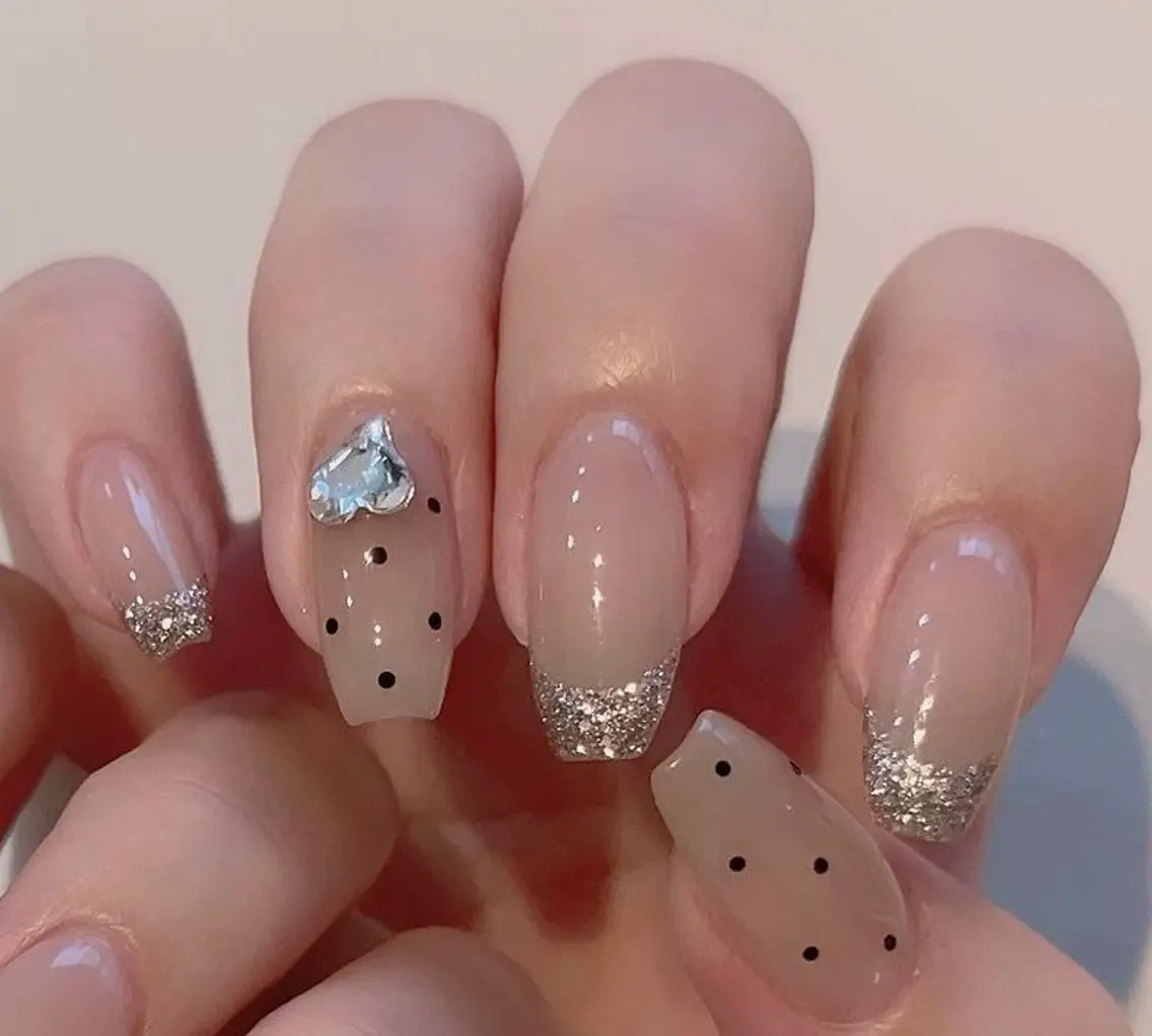 ネイル ハート HIN NAILのネイルデザイン