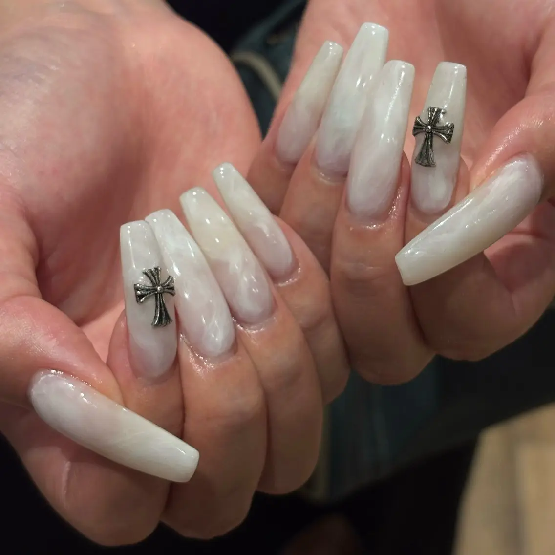 ネイル ハンドネイル フットネイル yuri / 個性派nailのネイルデザイン