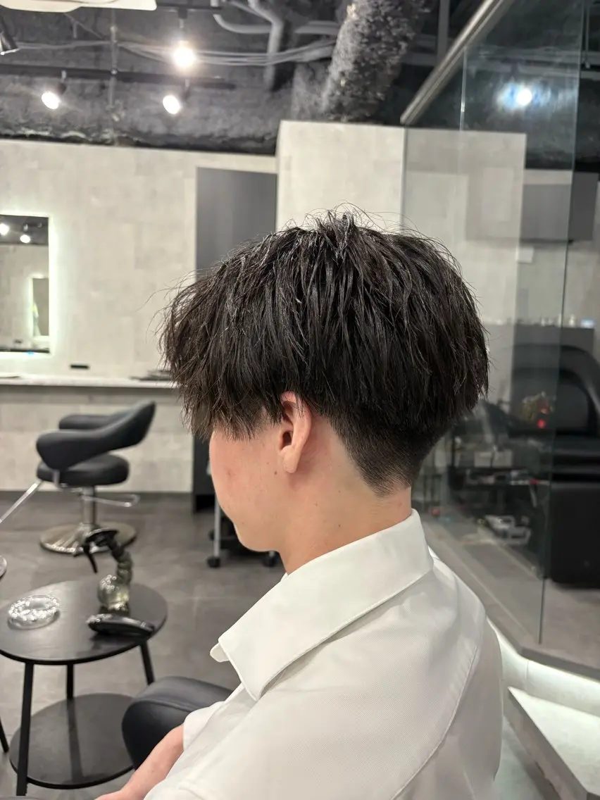 ショート 山下 新士のヘアスタイル