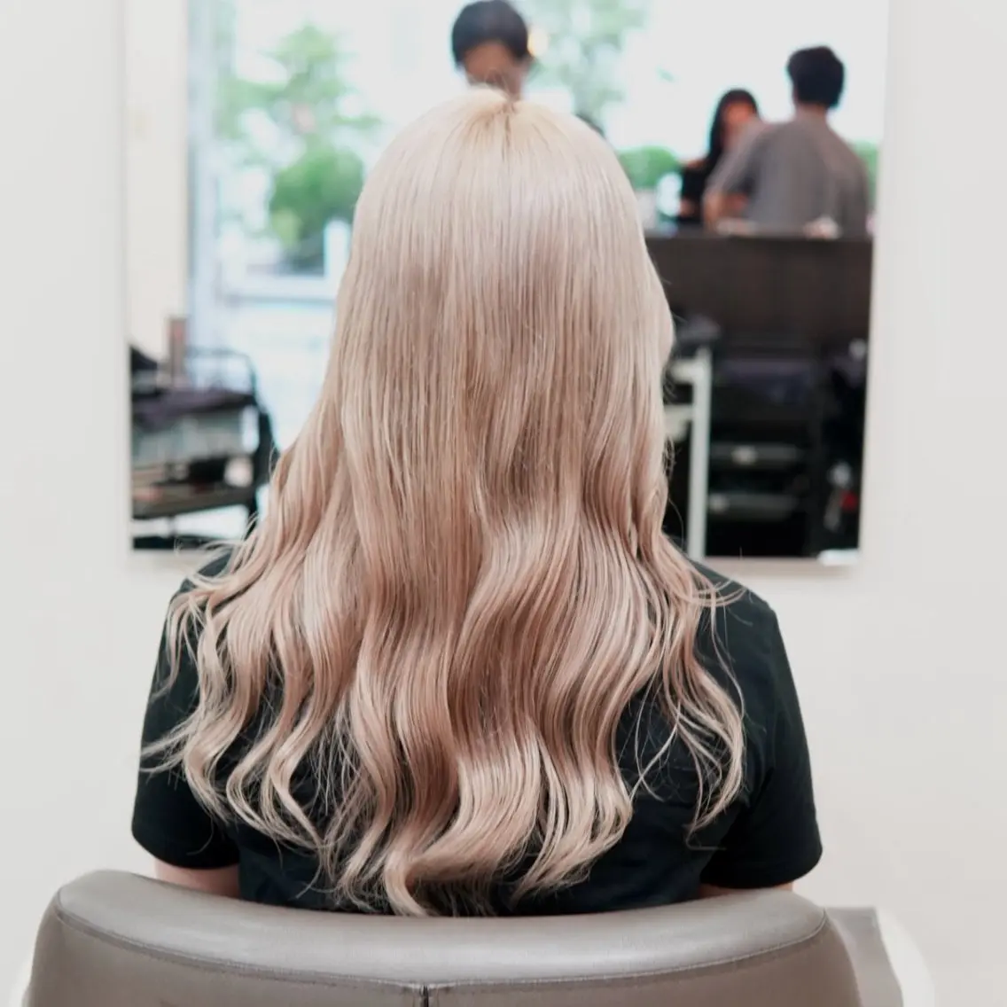 ミディアム TIDEHAIR JUNYAのヘアスタイル