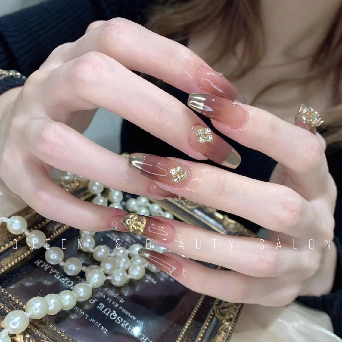 ネイル ハンドネイル Queens マオのネイルデザイン