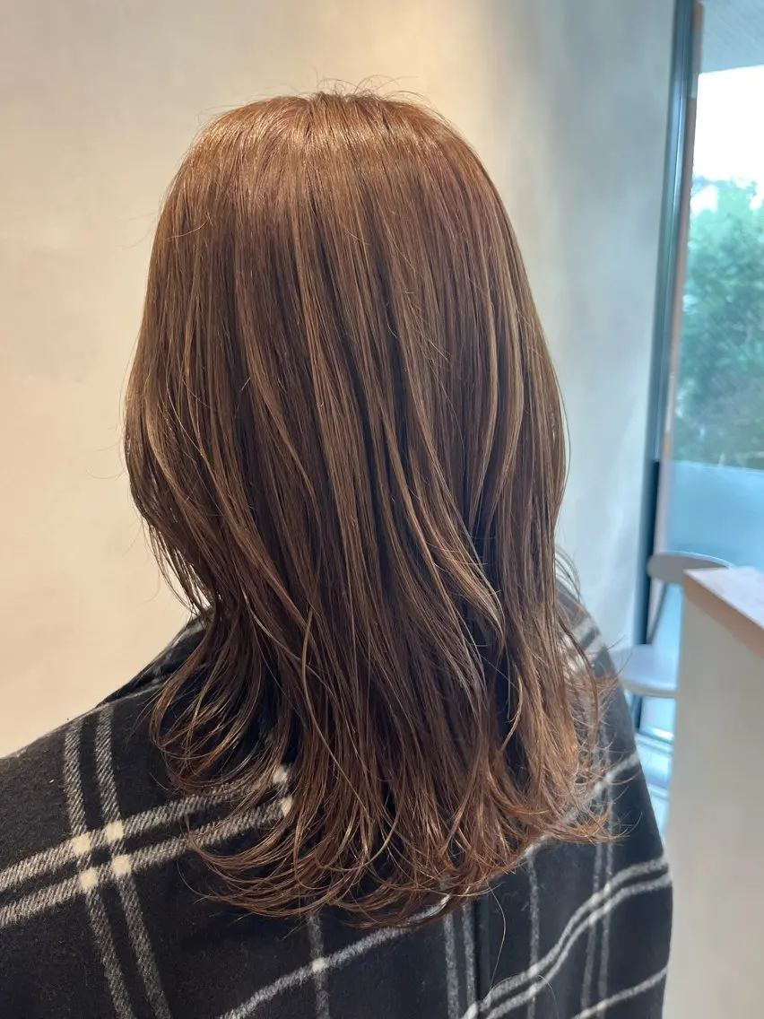 ミディアム カラー ベージュカラー 透明感カラー カット 【lyann表参道】 大内優衣のヘアスタイル
